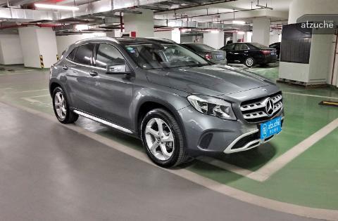 奔驰 GLA 1.6T 自动挡
