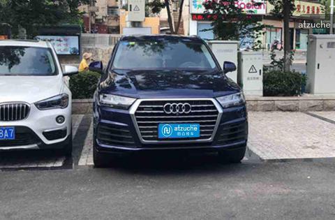 奥迪 Q7(进口) 3.0T 自动挡