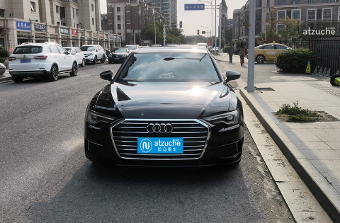 奥迪 A6L 2.0T 自动挡