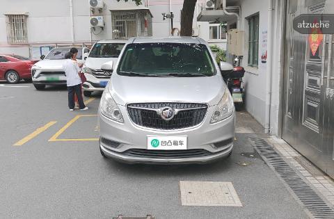 别克 GL8 2.5L 自动挡