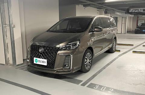 别克 GL8 2.0T 自动挡