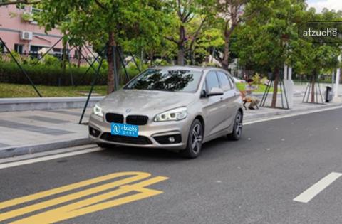 宝马 2系旅行车 1.5T 自动挡