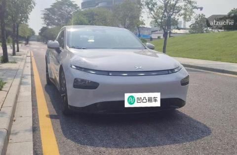 小鹏汽车 P7 电动车 自动挡