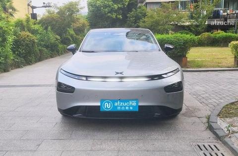 小鹏汽车 P7 电动车 自动挡