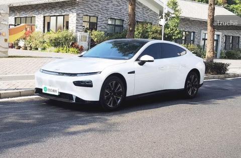 小鹏汽车 P7 电动车 自动挡