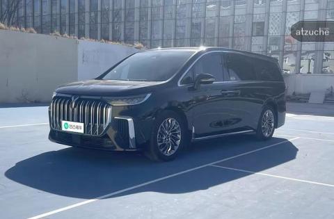岚图汽车 梦想家 1.5T 自动挡