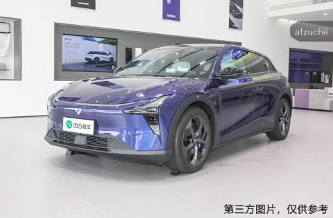 极越 01 电动车 自动挡