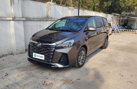 别克 GL8 2.0T 自动挡