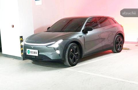 极越 01 电动车 自动挡