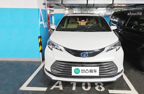 丰田 赛那SIENNA 2.5L 自动挡