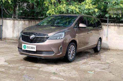 别克 GL8 2.0T 自动挡