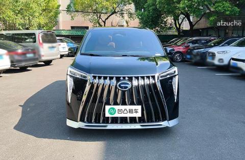 广汽 传祺M8 双擎 2.0T 自动挡