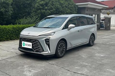 别克 GL8 2.0T 自动挡